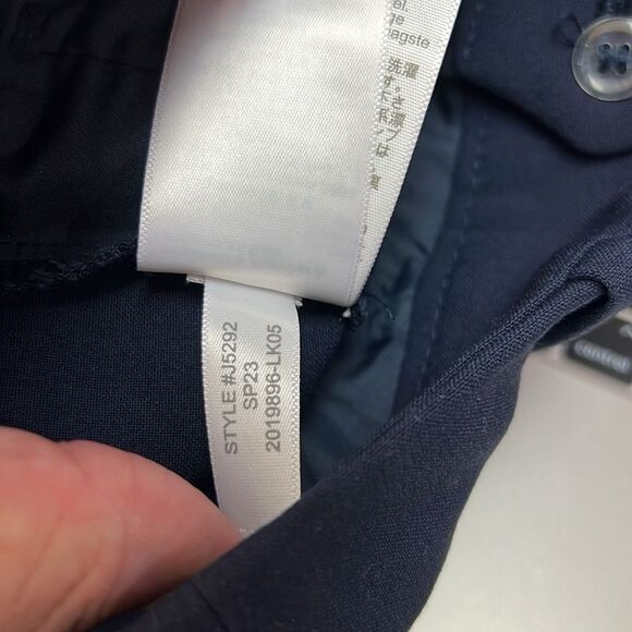 J. Crew Factory J5292 Navy cropped Ruby pant in stretch twill NWOT size 0 Flaw - Picture 8 of 9